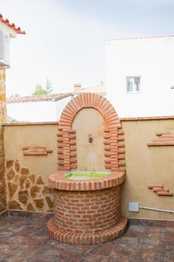 Apartamentos Cerezo La Codosera Exterior photo